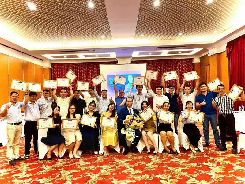 Chương trình tại Công ty TNHH MTV Đầu tư và Chế biến Khoáng sản Fenikaa Huế